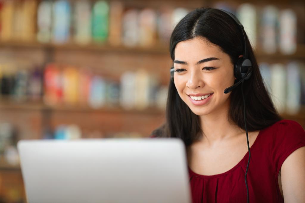 Local Vs Long Distance Call Center Agent